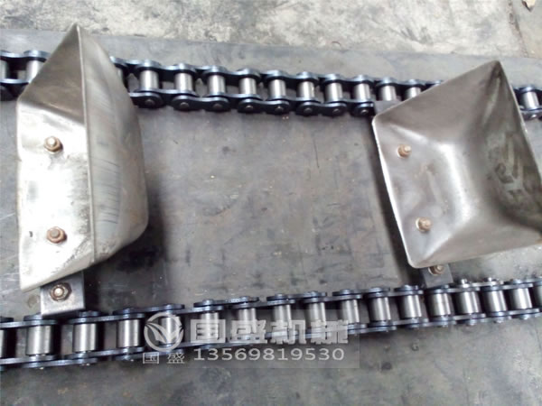 碳渣斗式輸送機(jī) 碳渣斗式輸送機(jī)