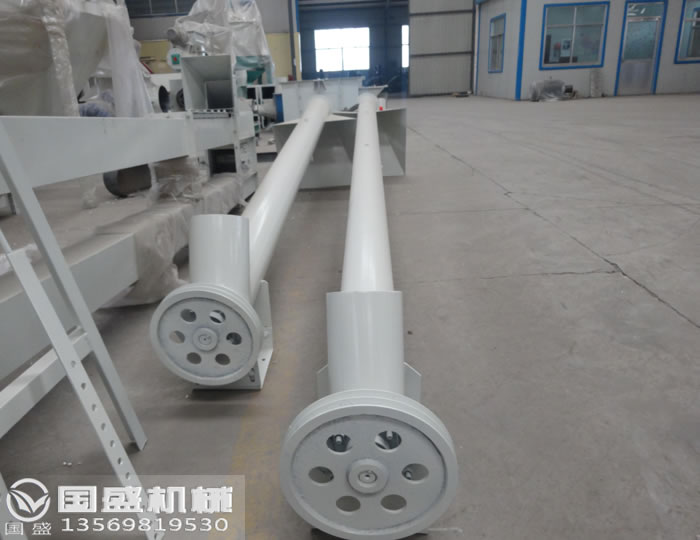 安裝調(diào)試螺旋輸送機(jī) 安裝調(diào)試螺旋輸送機(jī)